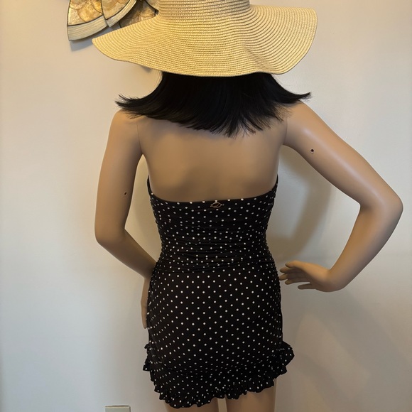 Polka Dot One Piece Swimsuit - Picture 5 of 7